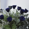 Ramo de Rosas Preservadas Azul Intenso